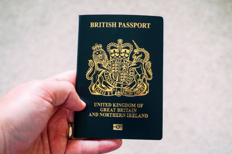 Jak legalnie pracować w UK po Brexicie?